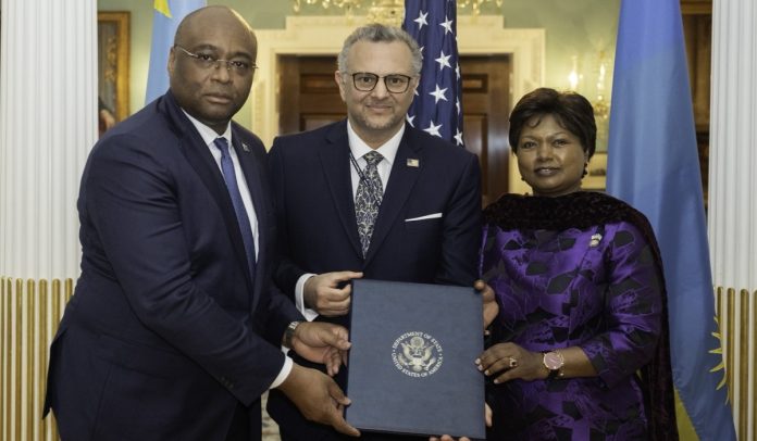 Rwanda and DR Congo sign deal to start FDLR operation Rwanda and DR Congo leaders agree on FDLR joint operation