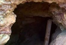 Rescue teams at illegal mining site in Rulindo after mine collapse